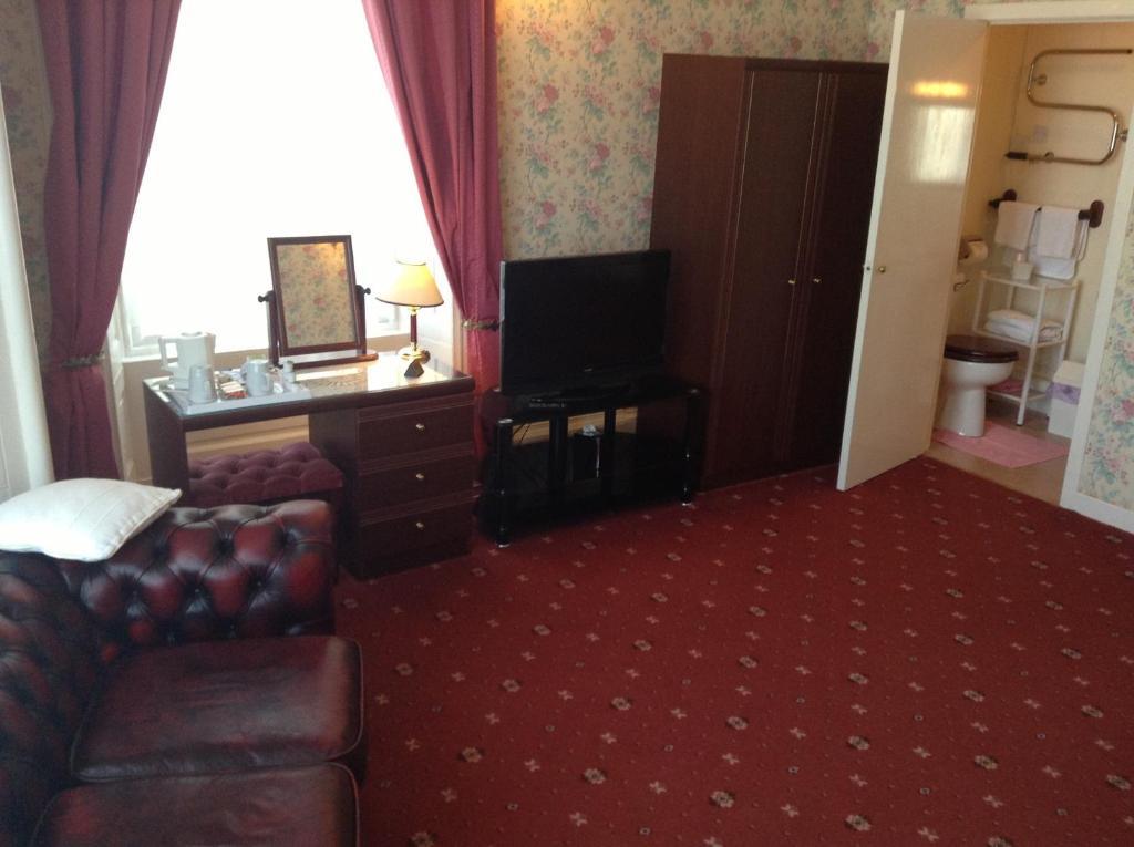 The Richmond Guest House Ayr Ngoại thất bức ảnh