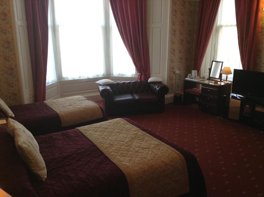 The Richmond Guest House Ayr Ngoại thất bức ảnh